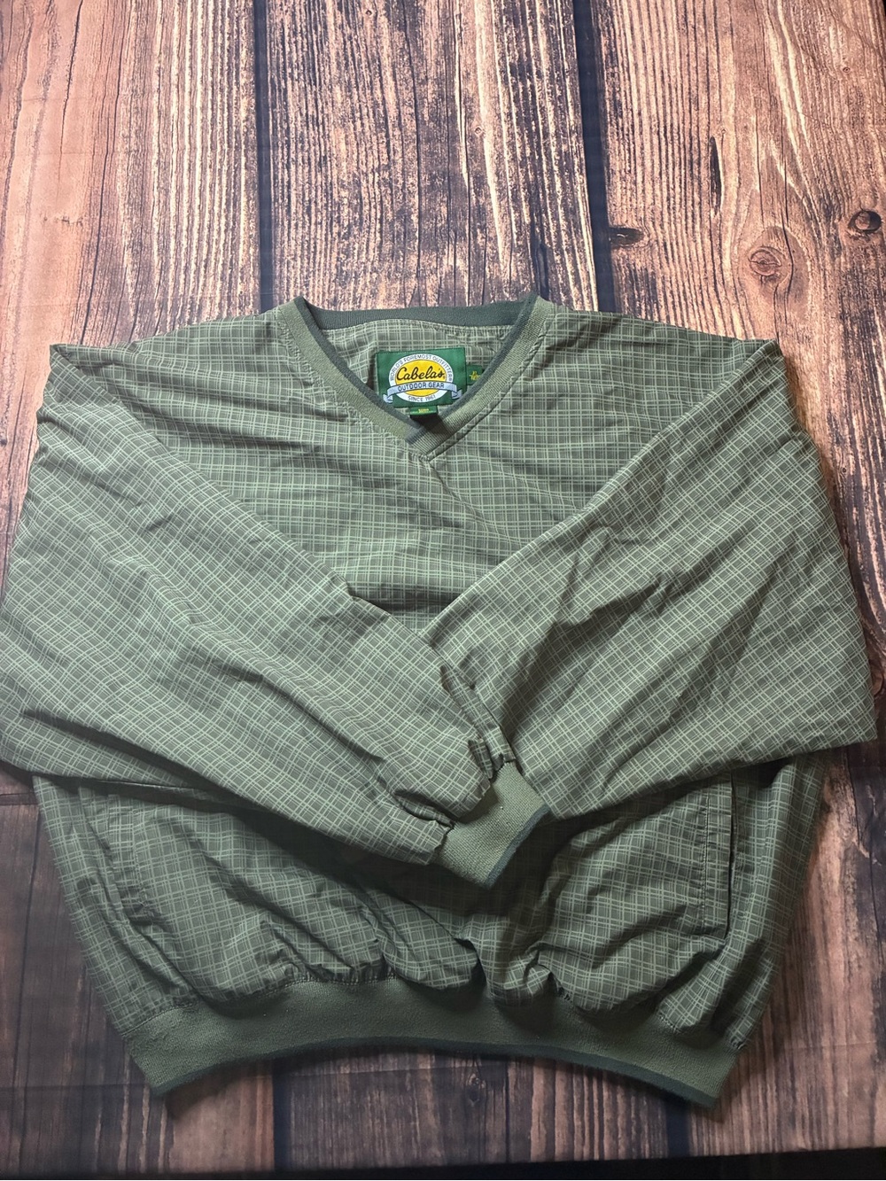 Cabela's Men's Olive Green Grid V-Neck Sweater